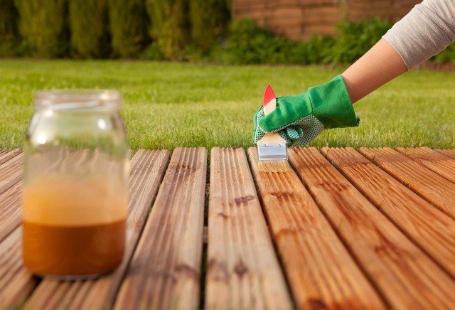 Garden Decking Barking, Creekmouth, IG11